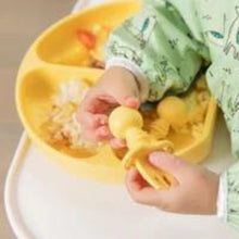 Charger l'image dans la galerie, Plat à ventouse et compartiments en silicone