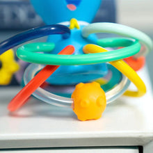 Charger l'image dans la galerie, Hochet et anneau de dentition OCTOPUS - Ocean Explorer - Opus's Shake and Soothe Teether Toy and Rattle
