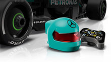 Charger l'image dans la galerie, Mercedes - AMG F1 W15 Race Car - 77244