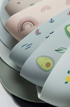 Charger l&#39;image dans la galerie, Bavoir en silicone - AVOCADO - No BPA Silicone 100% alimentaire

