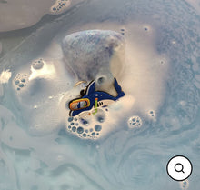 Charger l'image dans la galerie, Bombe de bain surprise - REQUIN Jaws
