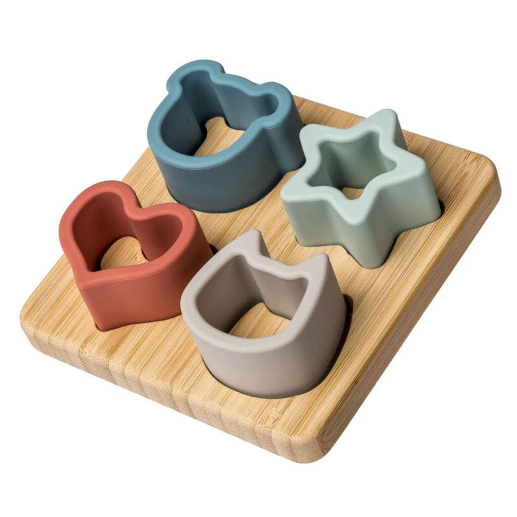 Jouet Trieur de formes en bambou - Simply Silicone