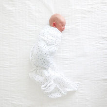 Charger l&#39;image dans la galerie, ÉTOILES - Couverture en mousseline OU pour emmailloter - Swaddling blanket
