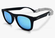 Charger l'image dans la galerie, Lunettes de soleil polarisées flexibles UV-400 avec sangle pour bébé et enfant BLACK AURORA - 2-6 ans
