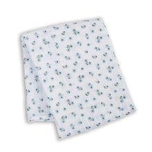Charger l&#39;image dans la galerie, BLUETS - Couverture en mousseline OU pour emmailloter - Swaddling blanket BLUEBERRIES
