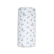 Charger l'image dans la galerie, BLUETS - Couverture en mousseline OU pour emmailloter - Swaddling blanket BLUEBERRIES
