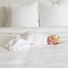 Charger l&#39;image dans la galerie, CHATS et FLEURS - Paquet de 2 Couvertures legeres OU pour emmailloter - Swaddling blanket KITTY + FLOWER
