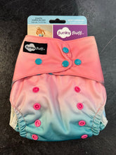 Charger l&#39;image dans la galerie, FLAMANT ROSE Couche maillot - 7-35 Lb
