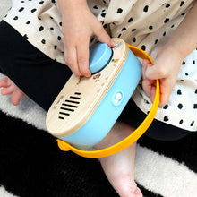Charger l&#39;image dans la galerie, Jouet interactif EN BOIS - Radio Toy
