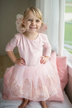 Charger l'image dans la galerie, DÉGUISEMENT 2 pcs Ensemble tutu et ailes PAPILLON en or rose 4-6 ans
