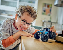 Charger l'image dans la galerie, LEGO CITY Blue Monster Truck Off-Road Toy, Mini Monster Truck 60402
