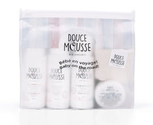 Charger l'image dans la galerie, Ensemble CADEAU 5 pcs Bébé en voyage - Lotion + shampooing + gel nettoyant + crème de change + lingette
