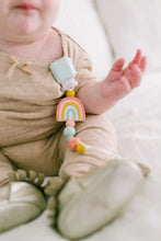 Charger l&#39;image dans la galerie, Attache suce - Pacifier Clip - RAINBOW
