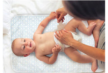 Charger l&#39;image dans la galerie, Alese IMPERMEABLE et flannel - Pique pour changement de couche OCTAGON Ruche
