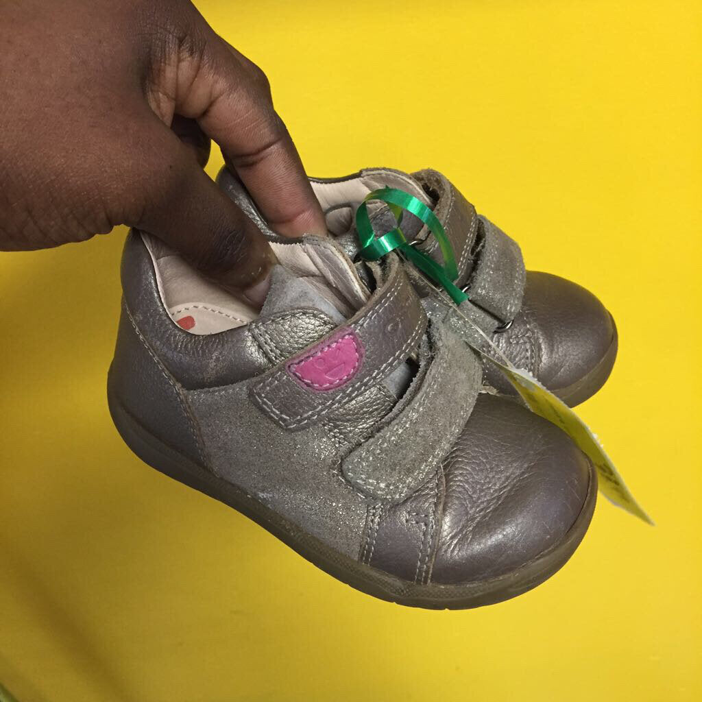 chaussure enfant 6