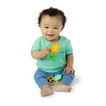 Charger l&#39;image dans la galerie, Jouets de dentition faciles à saisir - Oball Soother Pals
