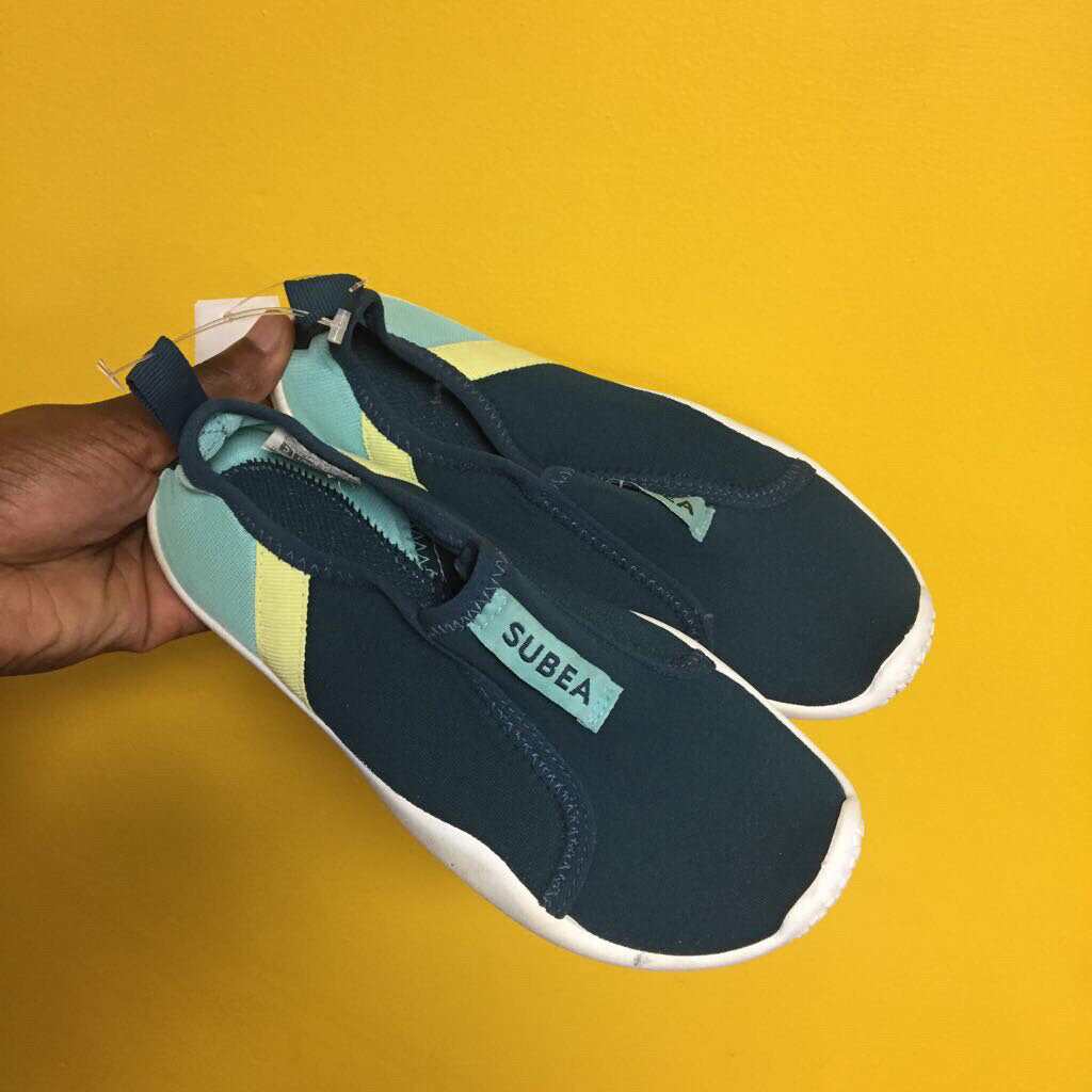 Chaussures d'eau ADO - 2.5-3.5