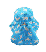 Charger l&#39;image dans la galerie, Chapeau d&#39;été avec cape SIGNE - Swam sun hat with neck cape 6-24 mois
