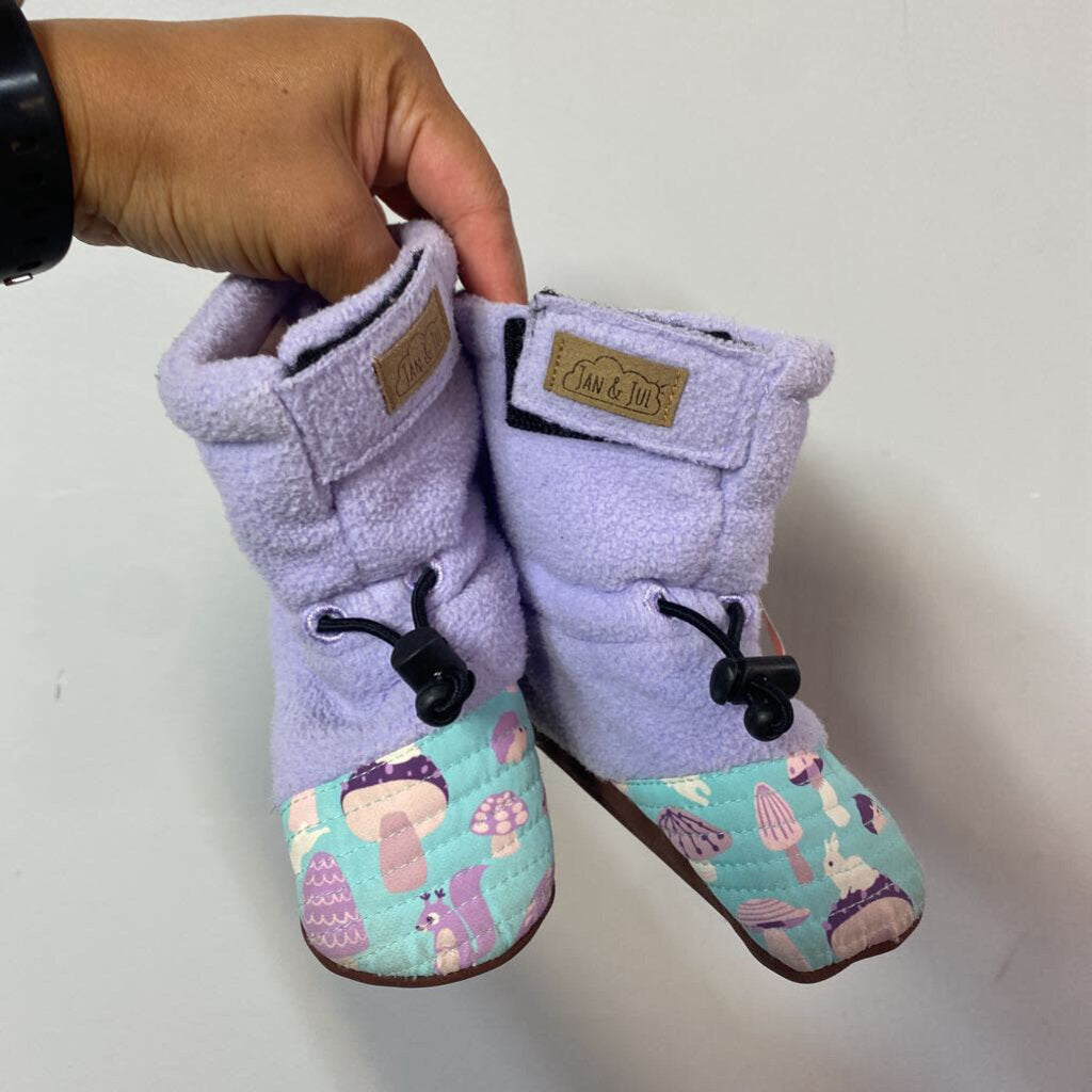 Bottillons printemps automne MEDIUM +/- 6-9 mois