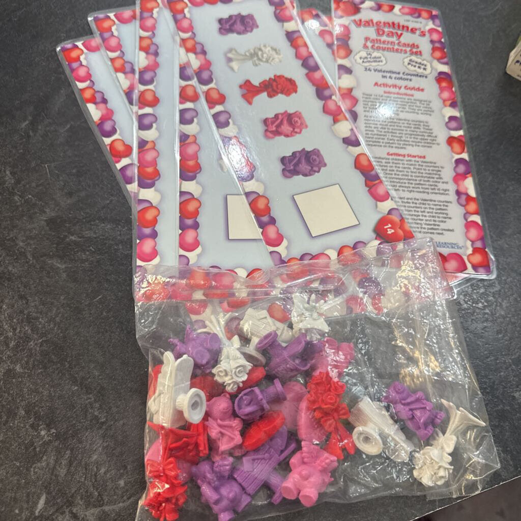 COMPLET Jeu EDUCATIF 7 cartes doubles + 24 pins Valentine's Day pattern cards & counters set