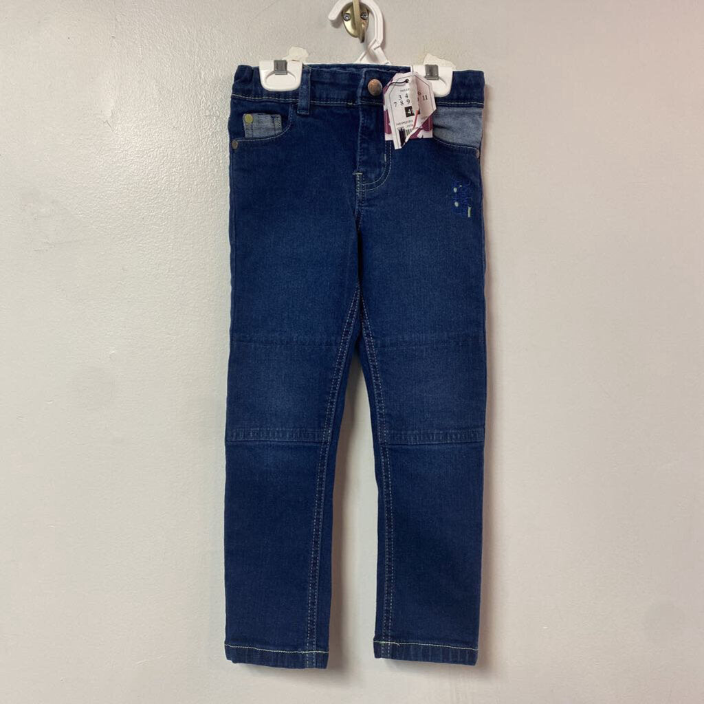 Jeans NEUF 4 ans