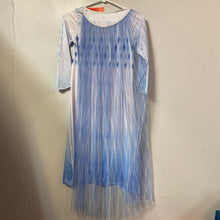 Charger l&#39;image dans la galerie, DEGUISEMENT 3 pcs robe +cape + couronne REINE DES NEIGES ELSA +/- 4-7 ans
