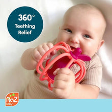 Charger l&#39;image dans la galerie, Hochet et jouet de dentition Pomme - Raz-AppleTeether &amp; Rattle Toy
