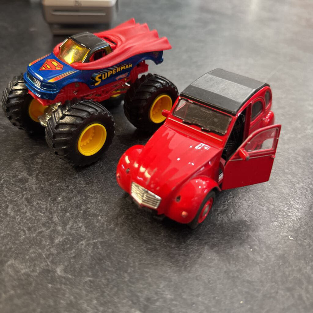 lot de 2 moyennes voitures