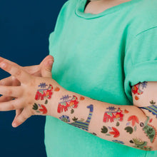 Charger l&#39;image dans la galerie, LES DINOS COLORÉS Tatouages temporaires - CREATION QUEBECOISE
