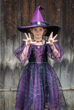 Charger l'image dans la galerie, DEGUISEMENT 2 pcs Robe de sorcière AVEC chapeau AMETHYST the Spider Witch Dress 5-6 ans

