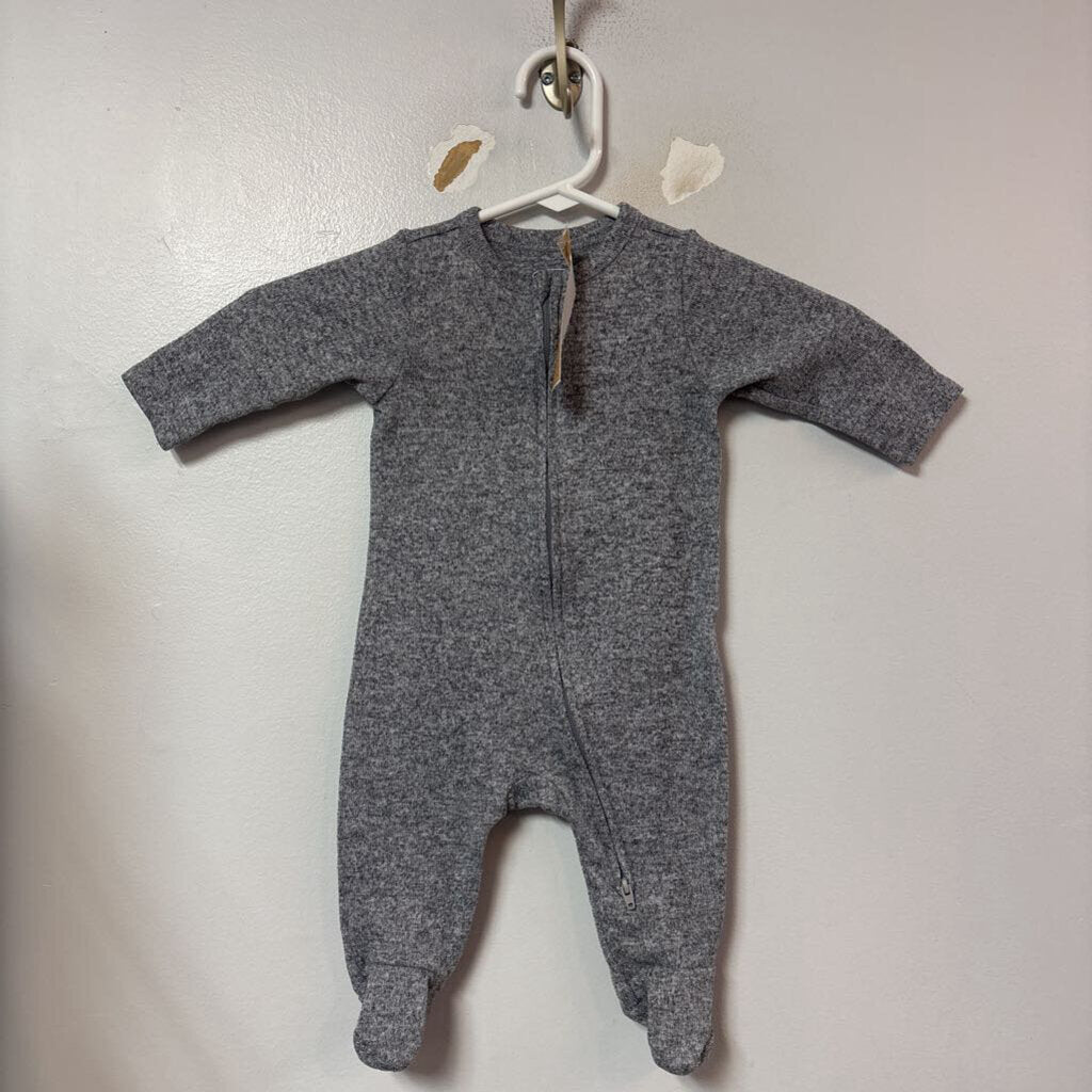 Pyjama a pattes - 3-6 mois