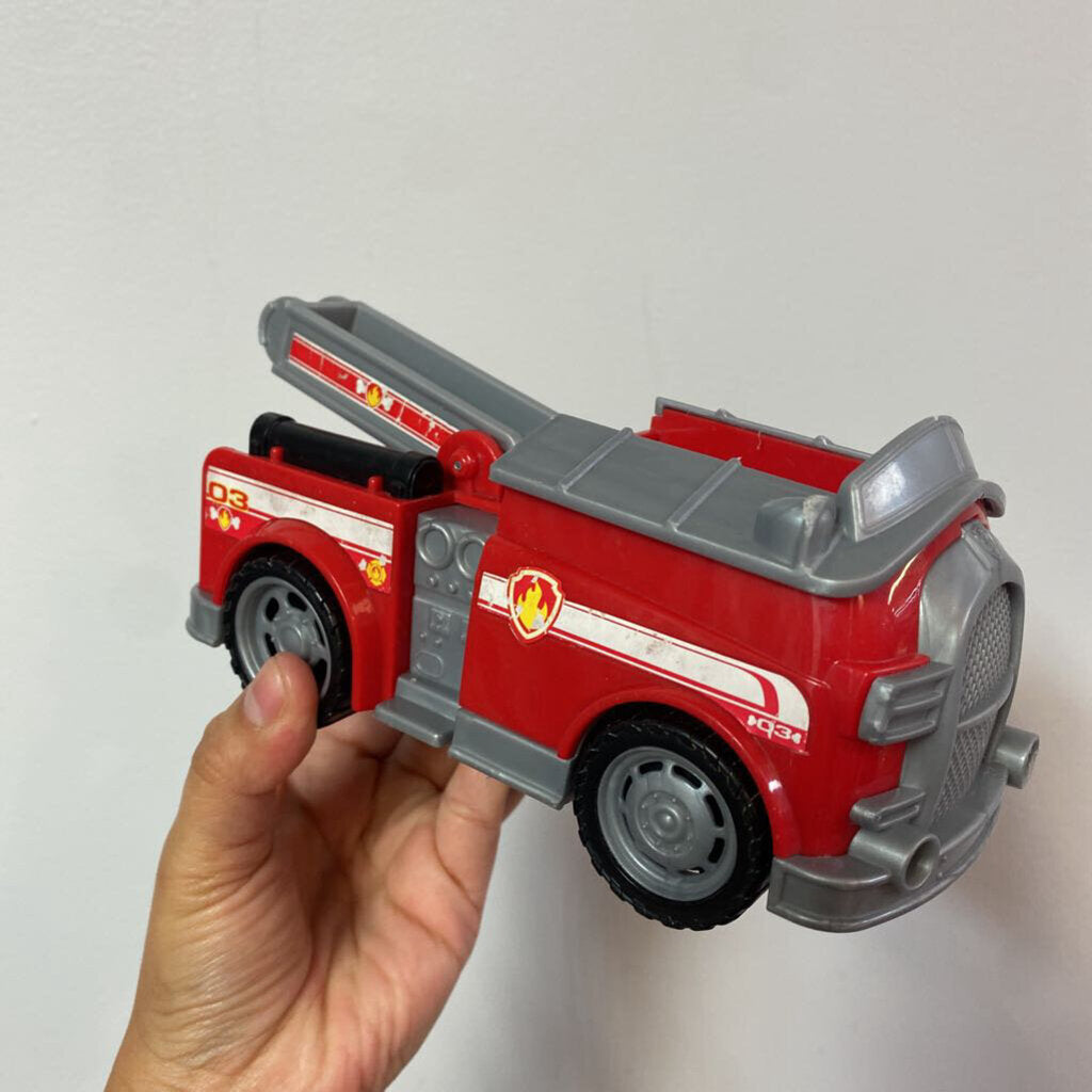 TEL QUEL Camion Pompier La pat patrouille MARCUS ( pas figurine)