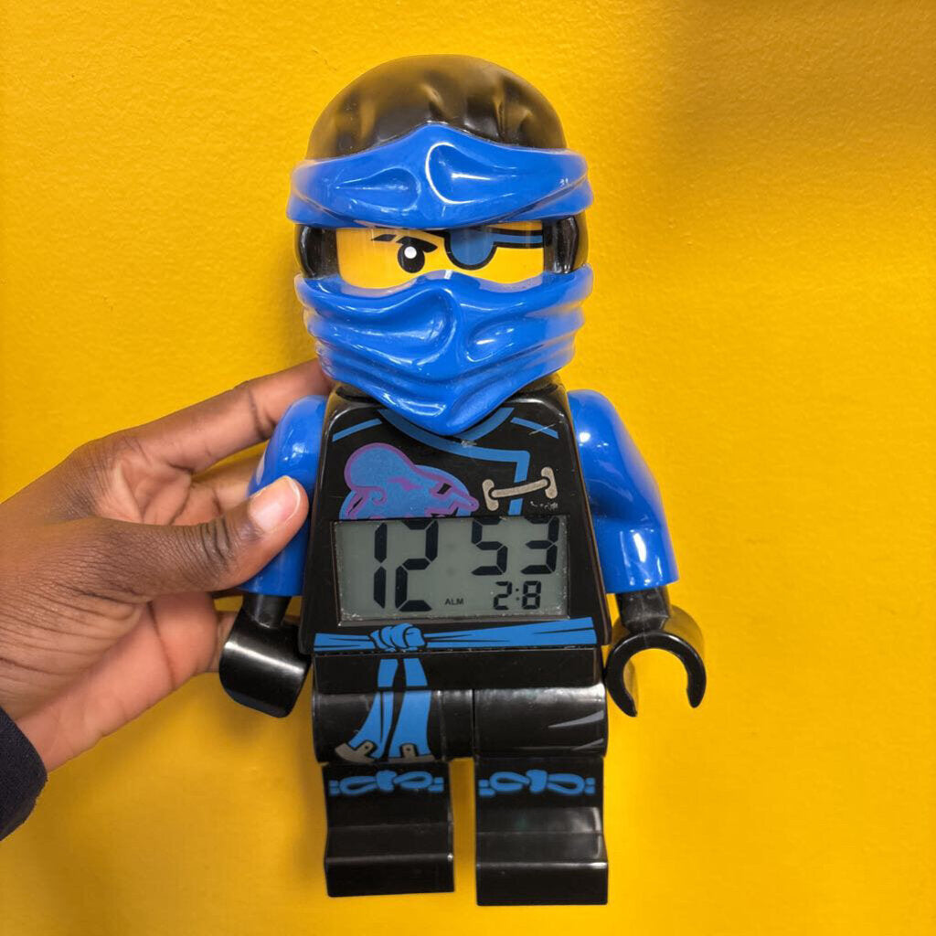 MOYEN Figurine pirate du ciel REVEIL MATIN