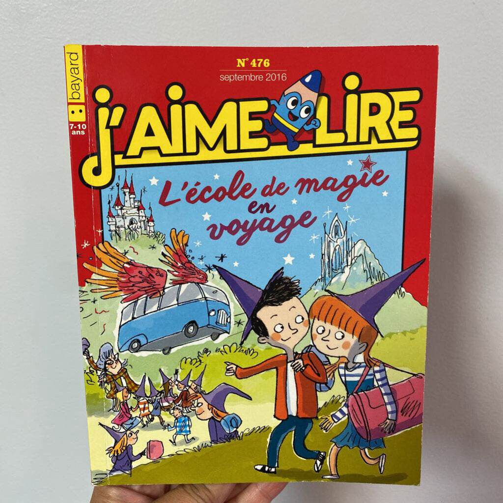 J'aime lire - L'ecole de magie en voyage