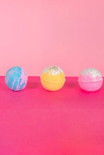 Charger l&#39;image dans la galerie, Bombe de bain Lulu &amp; Tilda parfums ASSORTIS
