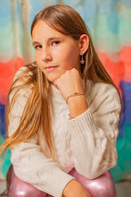 Charger l&#39;image dans la galerie, Set de 2 Bouches d&#39;oreil Bejewelled Blooms Earrings
