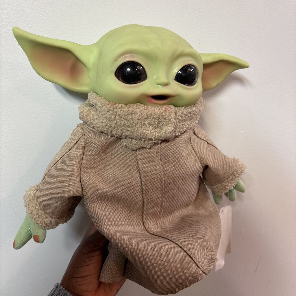 MOYEN Figurine BABY YODA - Grogu +/- 45 cm