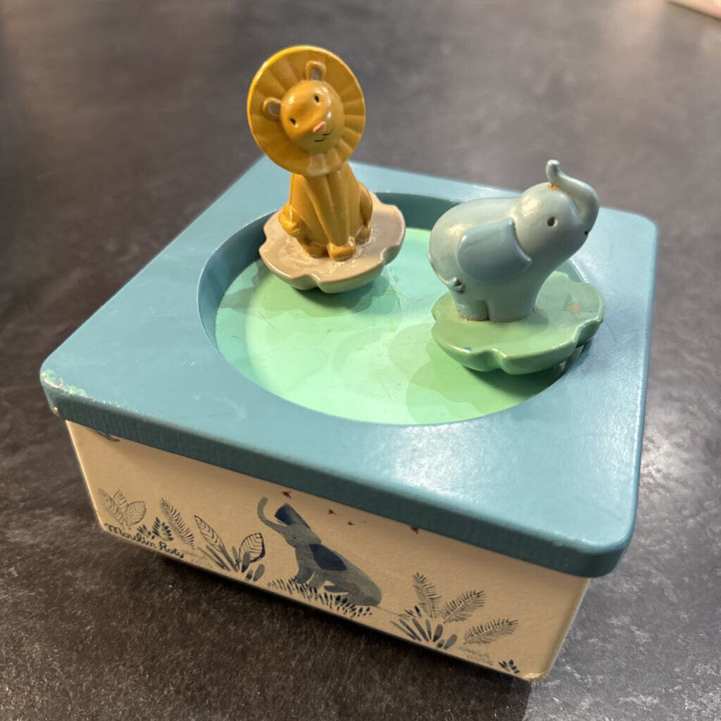 Boite MUSICAL avec 2 petits animaux en BOIS