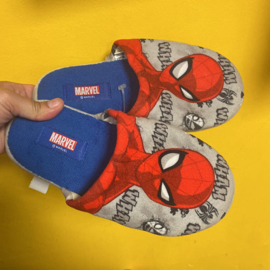 Pantoufles avec semelles JR 1-2