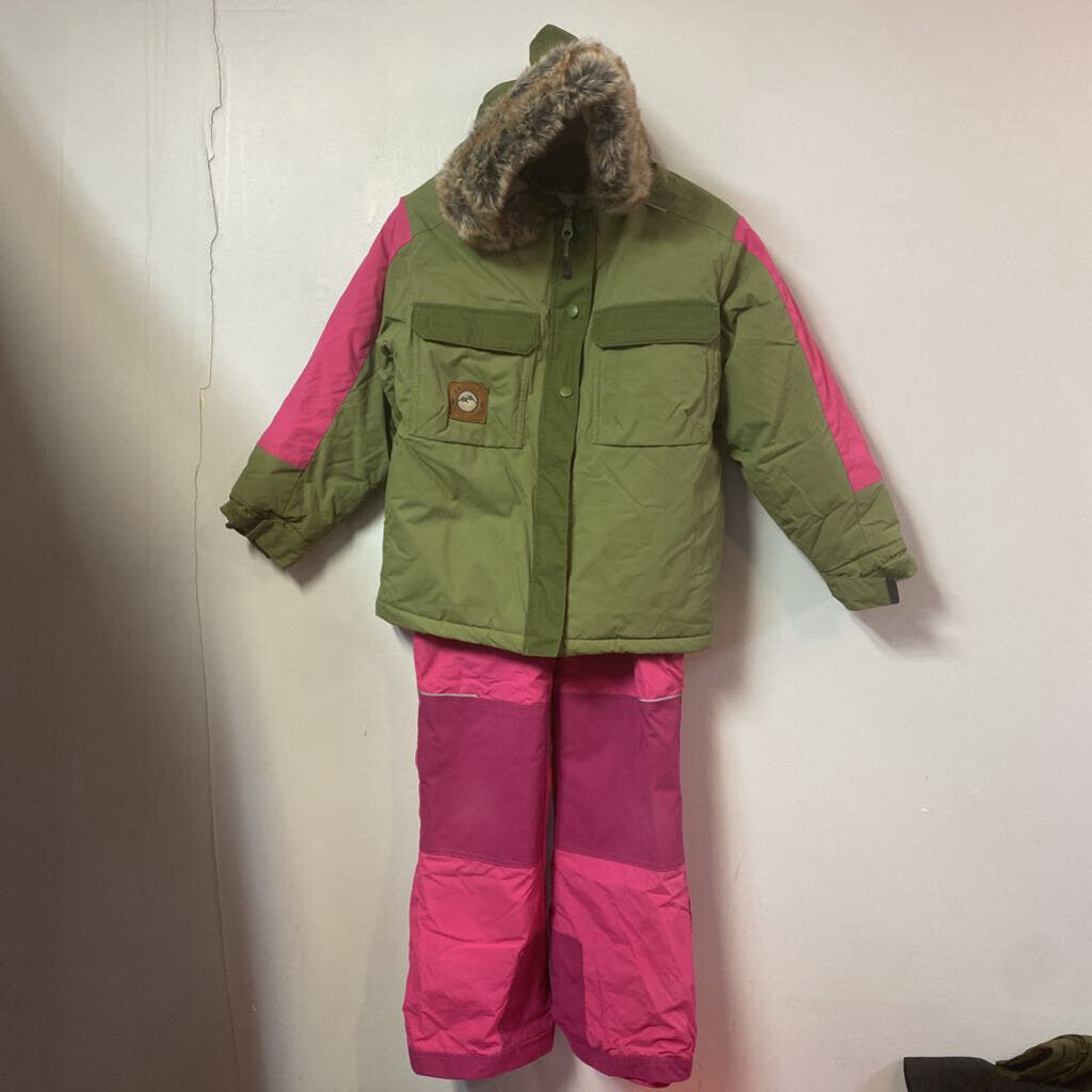 TRES BON ETAT ensemble HIVER 2 pcs (voir bas de pantalon) 10 ans