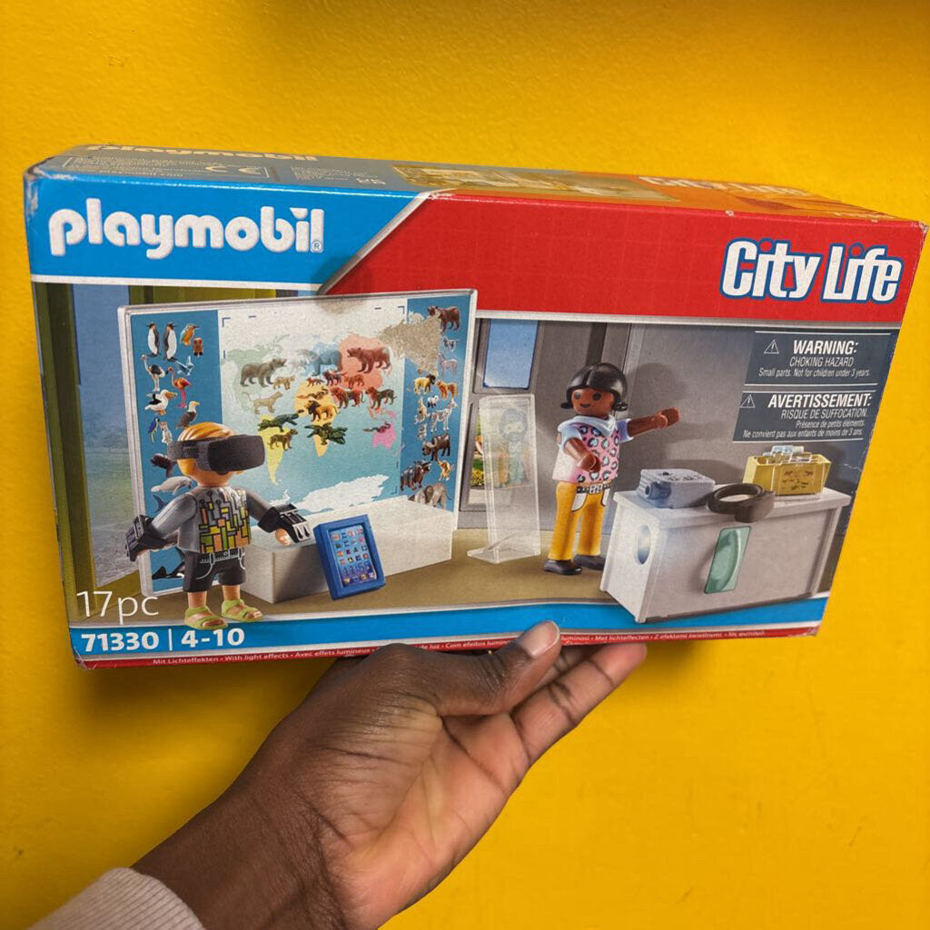 TEL QUEL Jouet City Life ( manque 1 figurine garcon )