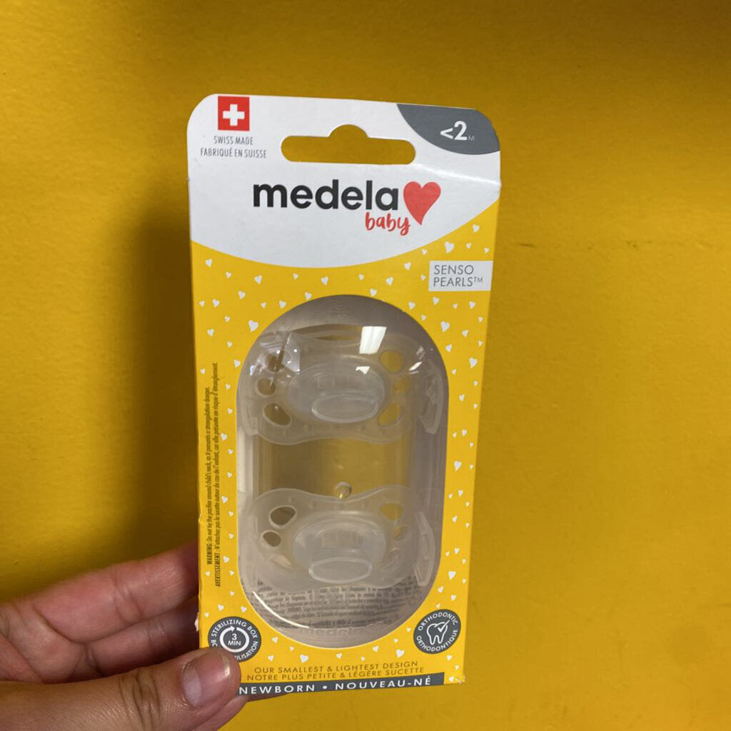 NEUF 2 sucettes pour nouveau nee