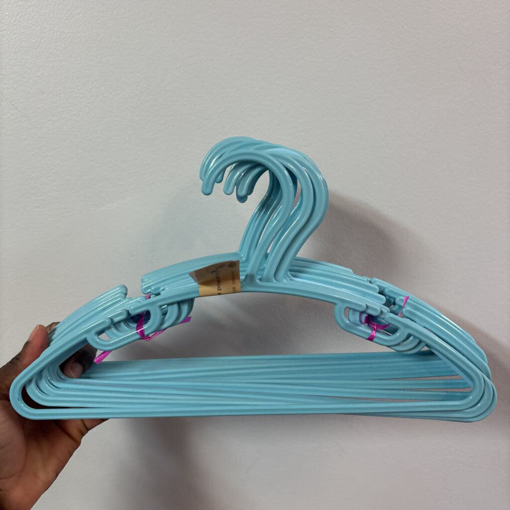 Lot de 16 cintres pour enfant