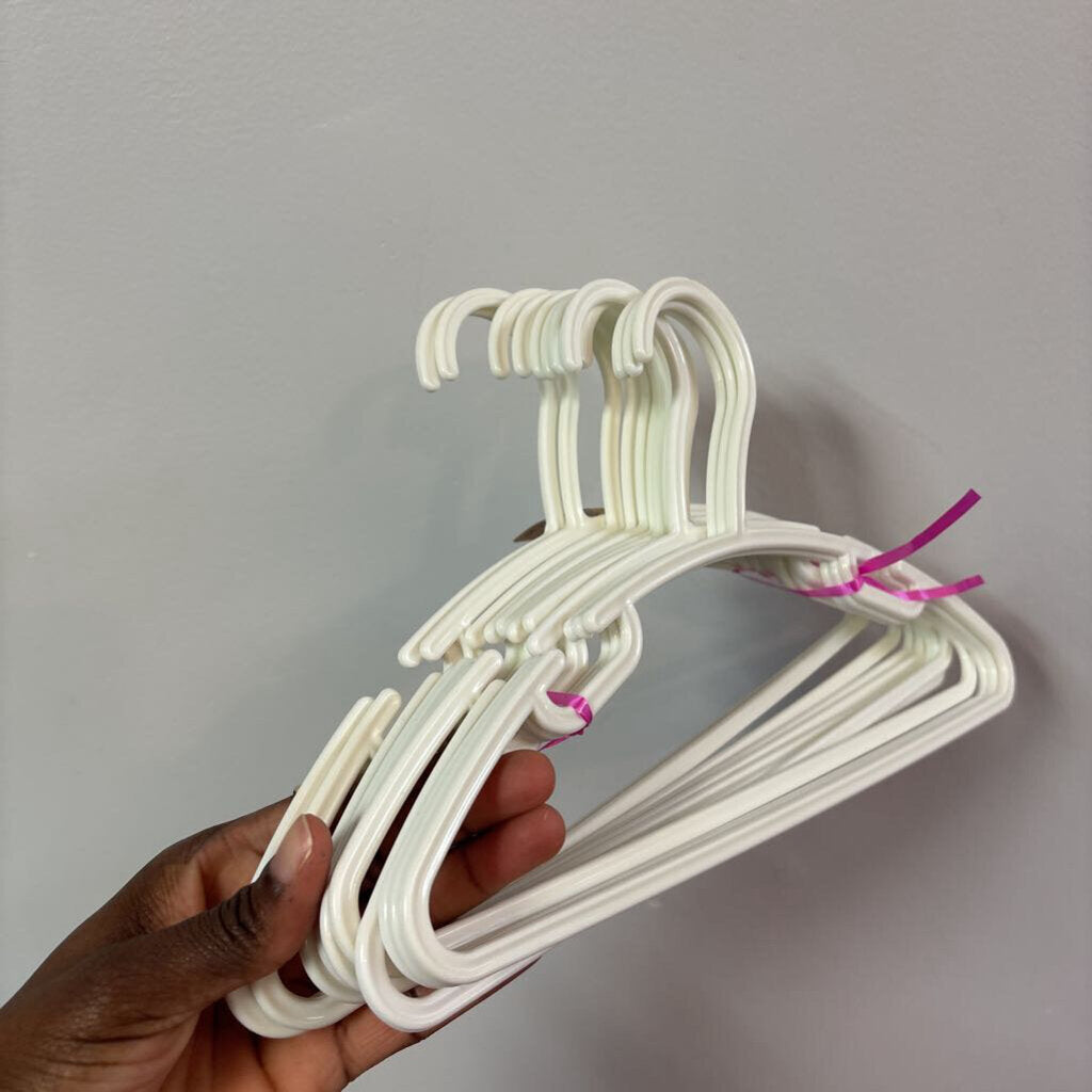 Lot de 12 cintres pour enfant