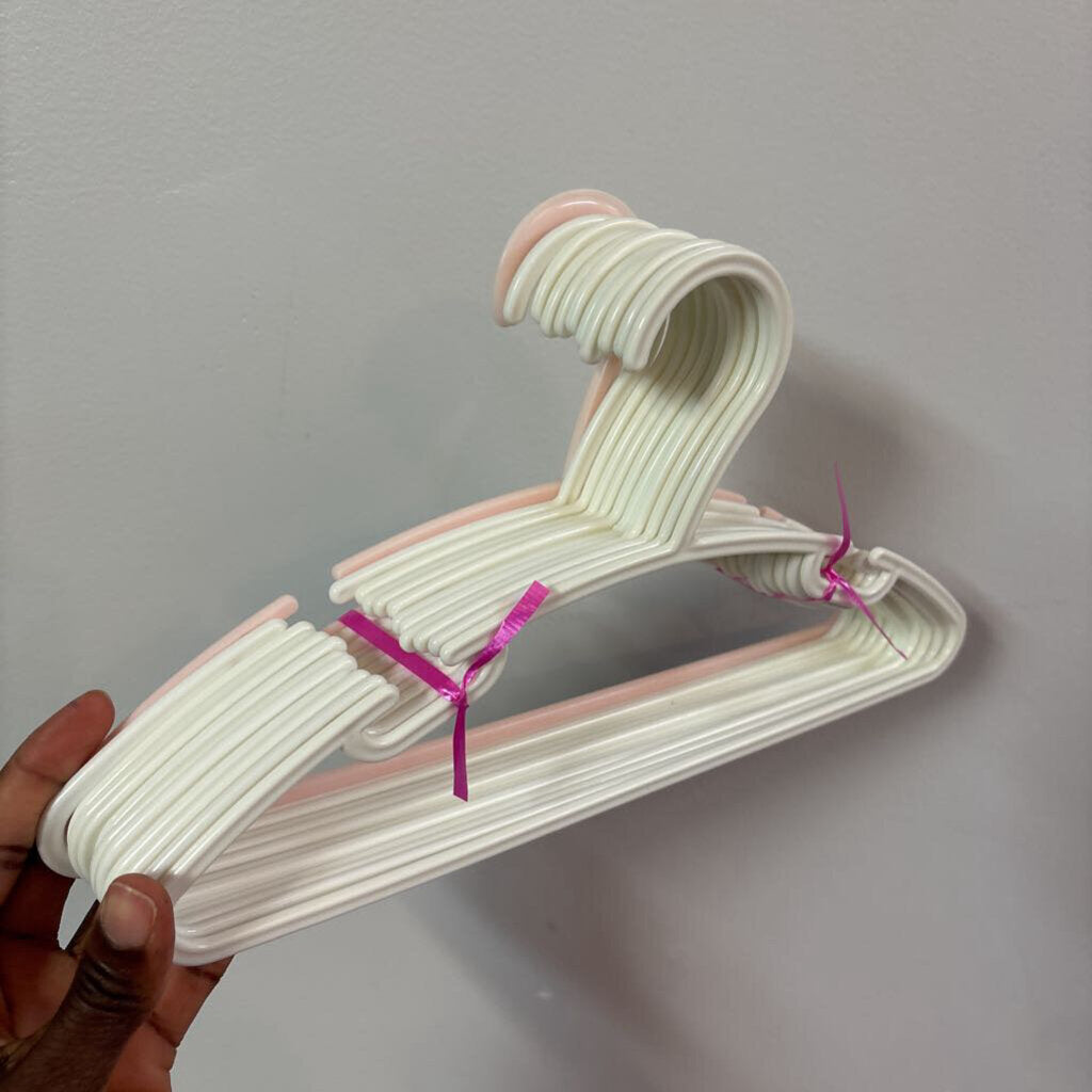 Lot de 12 cintres pour enfant