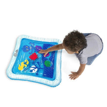 Charger l&#39;image dans la galerie, Tapis de bain pour installer bébé sur le ventre - Tummy Time Water Mat 0-36 mois
