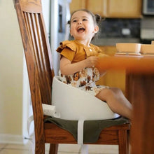 Charger l&#39;image dans la galerie, Siège réhausseur de table - Booster Seat SQUISH Galactic Grey
