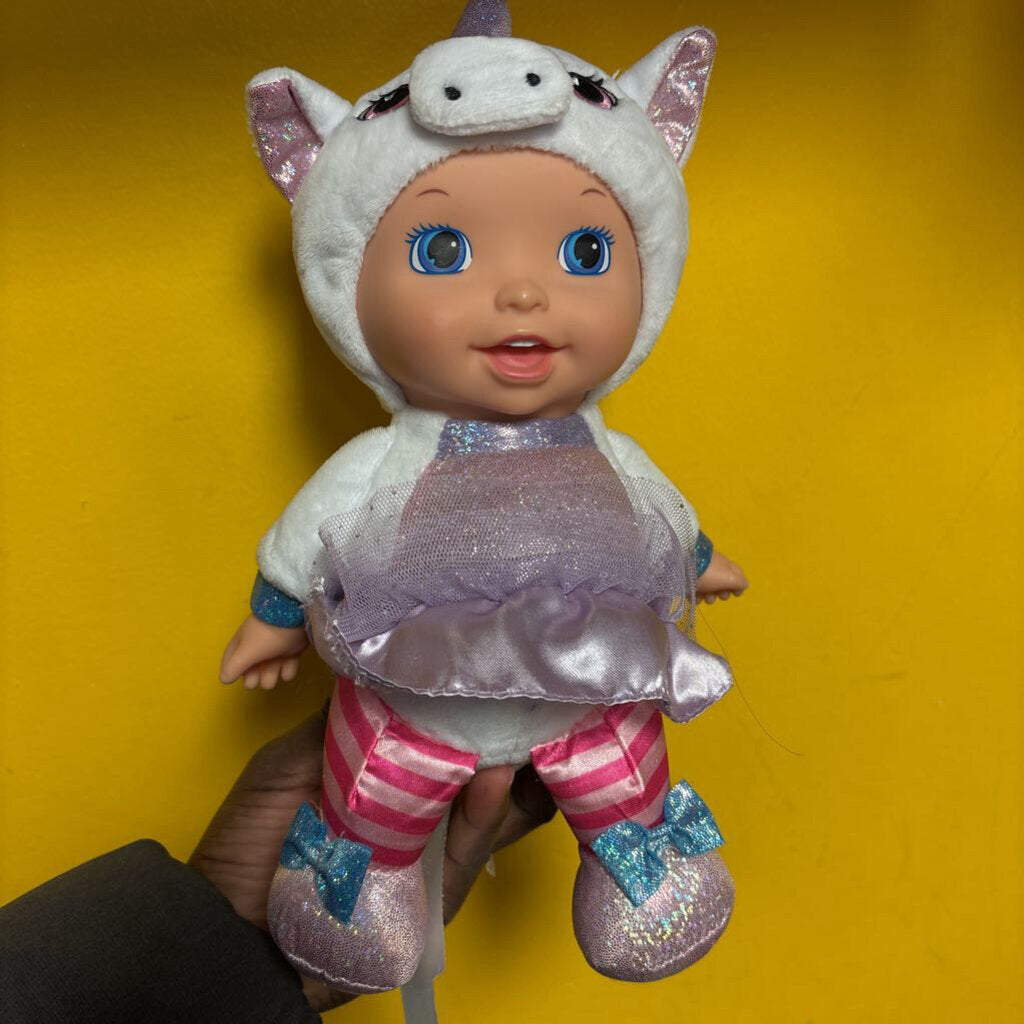 Poupe avec pyjama LICORNE fait SON