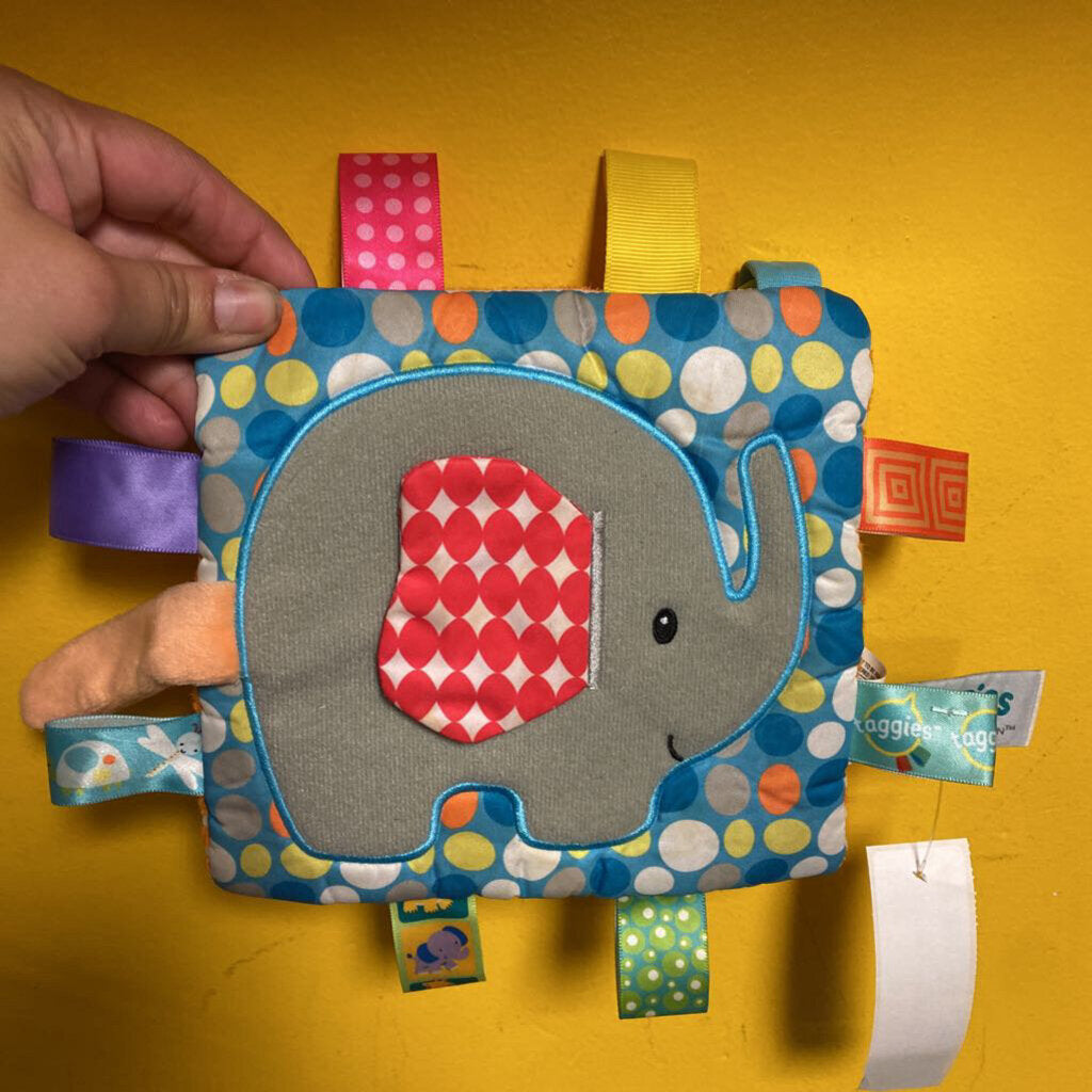 jouet sensorielle en tissus