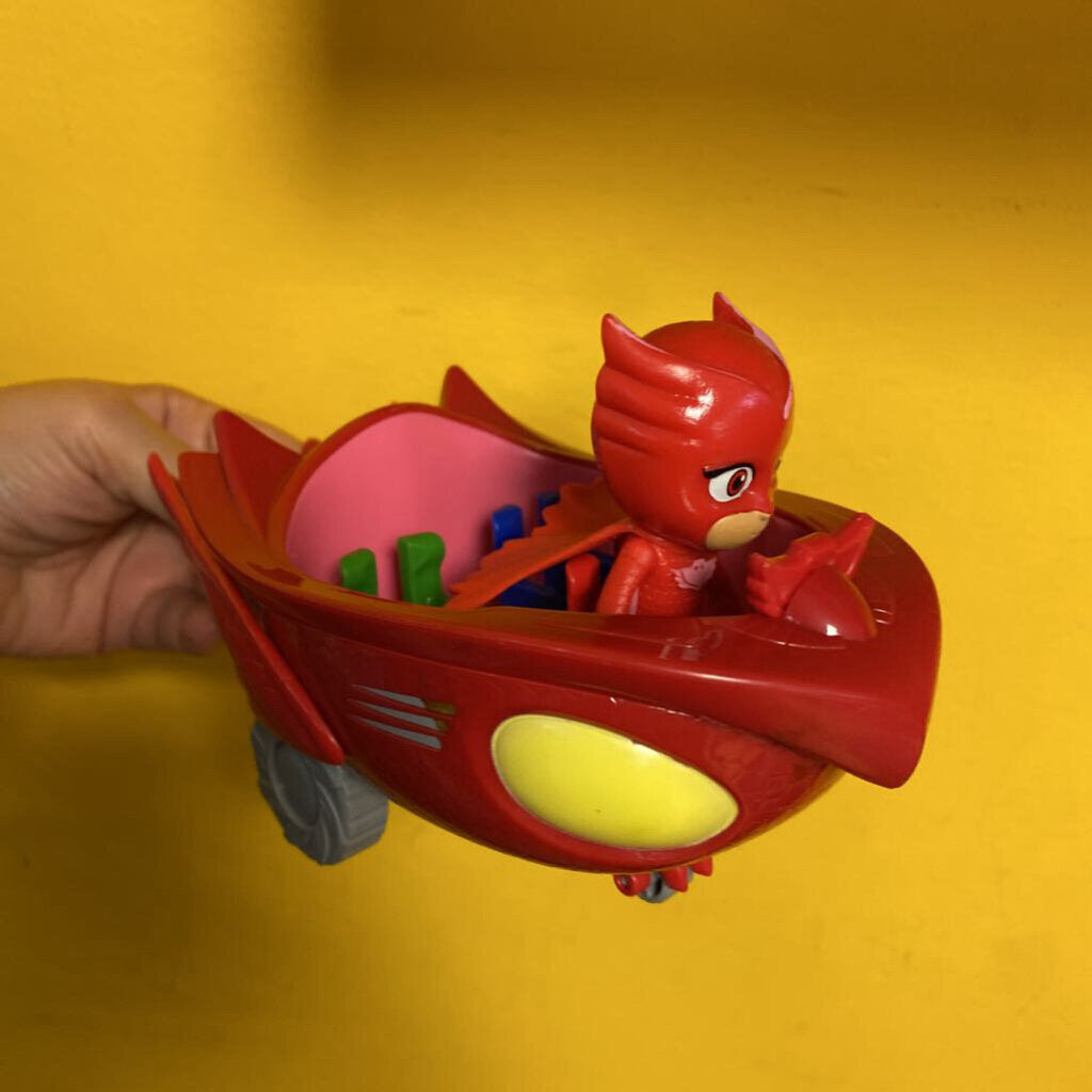 Jouet pyjamasque vehicule + figurine HIBOU